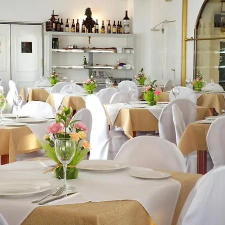 Poniente Hotel