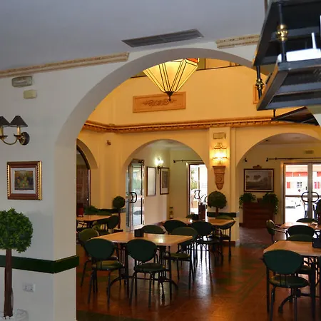 Hotel Poniente