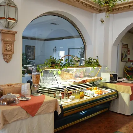Hotel Poniente
